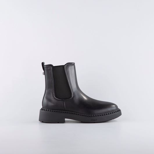 Снимка на ASH WOMEN'S MADISON CHELSEA BOOTS