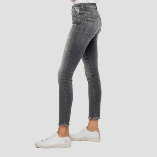 Снимка на REPLAY WOMEN'S SLIM FIT FAABY BROKEN EDGE JEANS