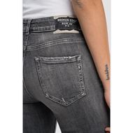 Снимка на REPLAY WOMEN'S SLIM FIT FAABY BROKEN EDGE JEANS