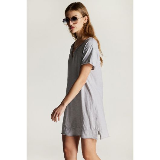 Снимка на DIRTY LAUNDRY WOMEN'S RAW EDGE DETAIL SHORT SLEEVE DRESS