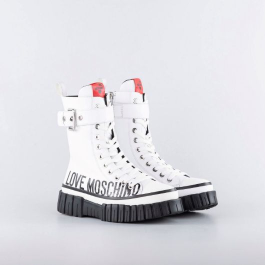 Снимка на LOVE MOSCHINO WOMEN'S CALFSKIN LOVELY LOVE BOOTS