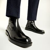 Снимка на KARL LAGERFELD MEN'S KRAFTMAN CHISEL TOE ZIP BOOTS