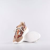 Снимка на MOMA MEN'S PATCH 1 LACE-UP SNEAKER CRAFTS RUNNING