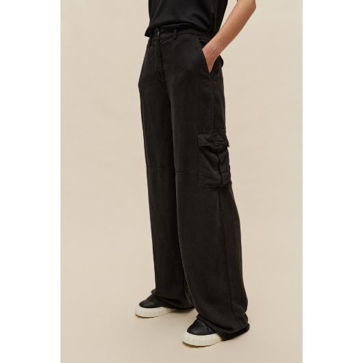 Снимка на DIRTY LAUNDRY WOMEN'S CARGO TROUSER