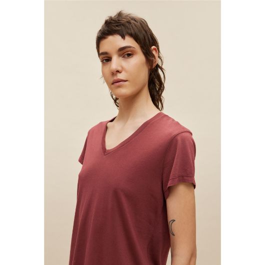 Снимка на DIRTY LAUNDRY WOMEN'S V NECKT-SHIRT