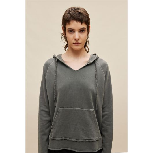 Снимка на DIRTY LAUNDRY WOMEN'S RAW EDGEDETAIL HOODIE