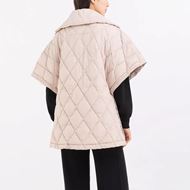 Снимка на REPLAY WOMEN'S OVERSIZED CLOAK IN QUILTED NYLON