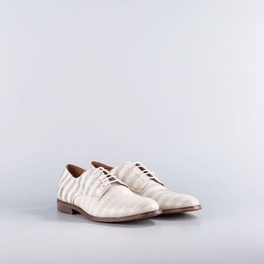 Снимка на MOMA WOMEN'S NOTTINGHAM LACE-UP SHOES