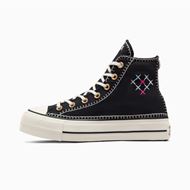 Снимка на CONVERSE WOMEN'S CHUCK TAYLOR ALL STAR LIFT  CRAFTED STITCHING PLATFORM