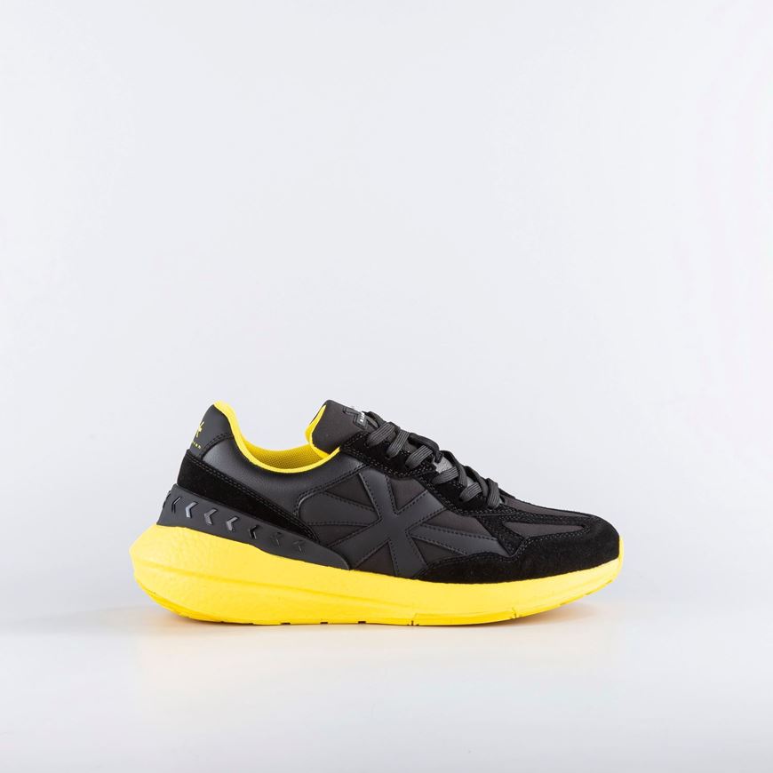 Снимка на JOHN RICHMOND MEN'S SPORTY SNEAKER WITH CONTRASTING SOLE