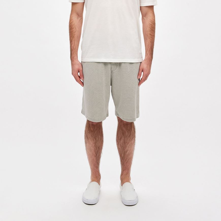 Снимка на DIRTY LAUNDRY MEN'S CONTRAST SWEATBERMUDA