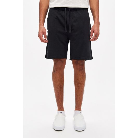 Снимка на DIRTY LAUNDRY MEN'S LIGHTWEIGHT SWEATBERMUDA