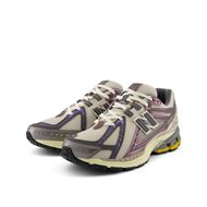 Снимка на NEW BALANCE WOMEN'S 1906R