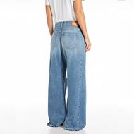 Снимка на REPLAY WOMEN'S BAGGY FIT NARJA JEANS