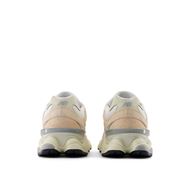 Снимка на NEW BALANCE WOMEN'S 9060