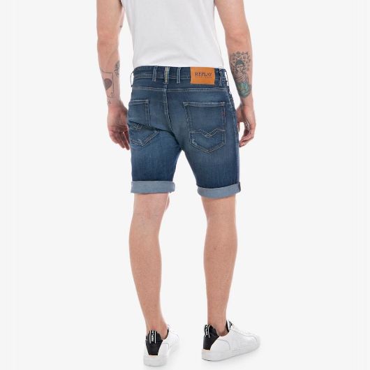 Снимка на REPLAY MEN'S RBJ.981 TAPERED FIT 573 BIO BERMUDA SHORTS