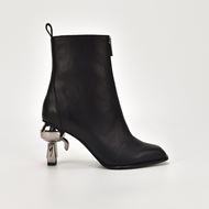 Снимка на KARL LAGERFELD WOMEN'S IKON HEEL ZIP ANKLE BOOT