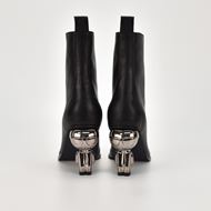 Снимка на KARL LAGERFELD WOMEN'S IKON HEEL ZIP ANKLE BOOT