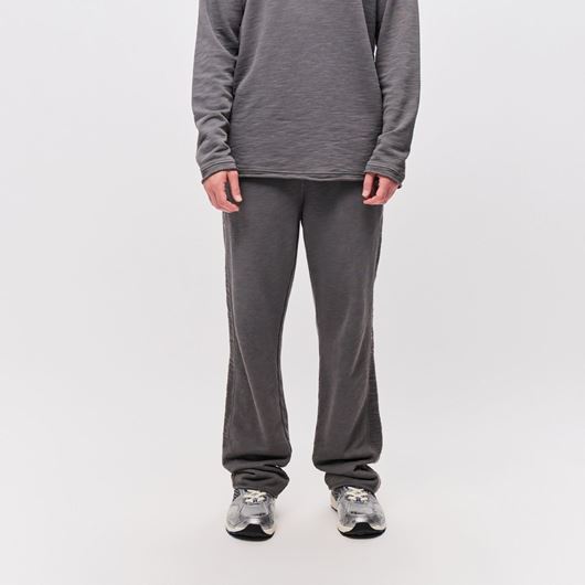 Снимка на DIRTY LAUNDRY MEN'S SWEATPANTS IN LOOSE FIT