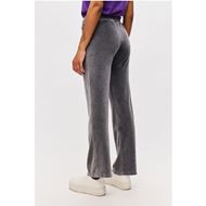 Снимка на DIRTY LAUNDRY WOMEN'S VELOURS SWEATPANTS IN SLIM FIT