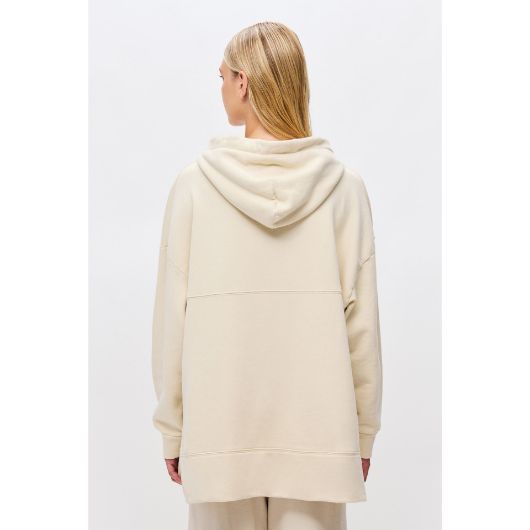 Снимка на DIRTY LAUNDRY WOMEN'S OVERSIZED HOODIE WITH OPENINGS