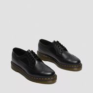 Снимка на DR. MARTENS MEN'S 3989 SMOOTH LEATHER BROGUE SHOES