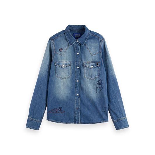 Снимка на SCOTCH&SODA WOMEN'S WASHED REGULAR FIT DENIM WESTERN SHIRT WITH EMBROIDERIES