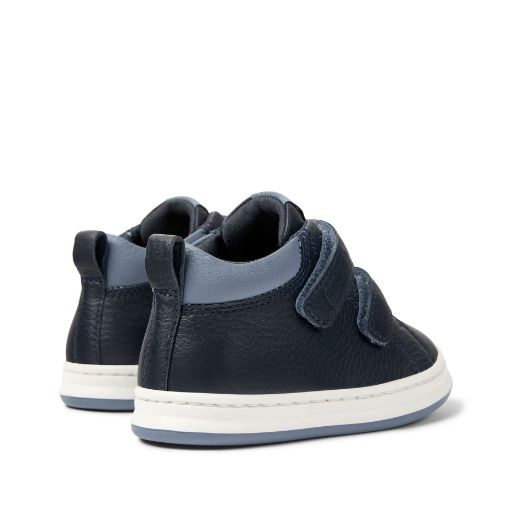 Снимка на CAMPER KIDS RUNNER FOUR FW