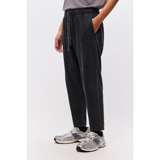 Снимка на DIRTY LAUNDRY MEN'S PIQUET TAPERED SWEATPANTS