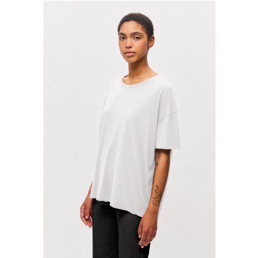 Снимка на DIRTY LAUNDRY WOMEN'S OVERSIZED T-SHIRT WITH RAW CUT EDGES