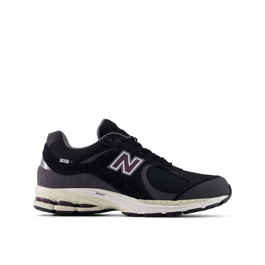 Снимка на NEW BALANCE MEN'S 2002R