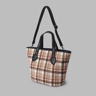 Снимка на BLAUER WOMEN'S CHAP01 SHOPPING BAG