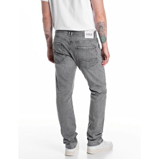 Снимка на REPLAY MEN'S ROCCO COMFORT-FIT JEANS IN 10.5 OZ SUPER STRETCH DENIM