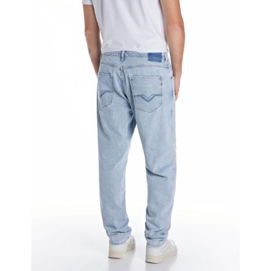 Снимка на REPLAY MEN'S SANDOT TAPERED-FIT JEANS IN 11 OZ COMFORT DENIM