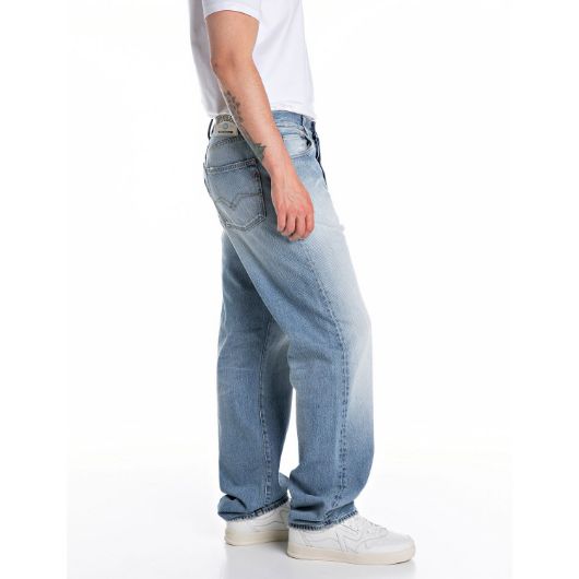 Снимка на REPLAY MEN'S M9ZERO1 STRAIGHT-FIT JEANS