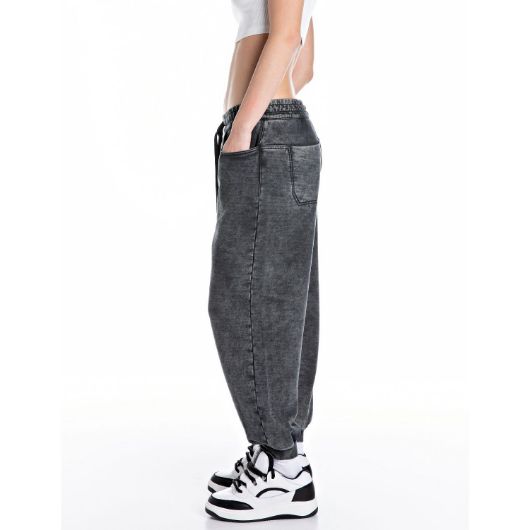 Снимка на REPLAY WOMEN'S RELAXED-FIT JOGGERS IN COTTON FLEECE