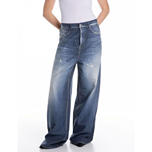 Снимка на REPLAY WOMEN'S MARGOTT BAGGY-FIT JEANS IN 9 OZ COTTON/LYOCELL PRINTED DENIM