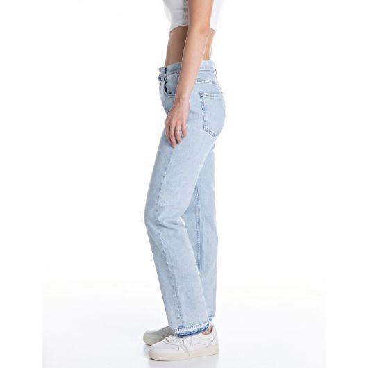 Снимка на REPLAY WOMEN'S MAIJKE STRAIGHT-FIT JEANS IN 12 OZ COTTON/LYOCELL STRETCH DENIM