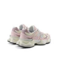 Снимка на NEW BALANCE WOMEN'S 9060