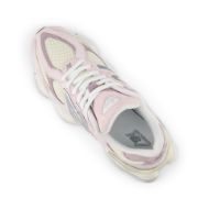 Снимка на NEW BALANCE WOMEN'S 9060