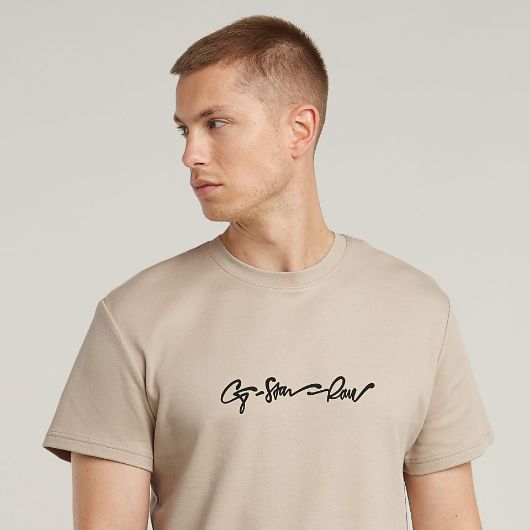 Picture of G-STAR MEN'S G-SCRIPT T-SHIRT IN BEIGE/KHAKI