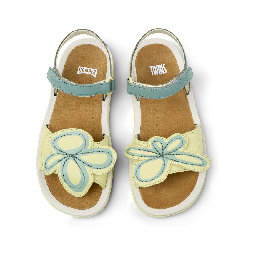 Снимка на CAMPER KIDS TWINS