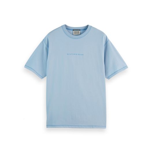 Picture of SCOTCH&SODA MEN'S SEASONAL CORE - RELAXED-FIT FRONT CHEST LOGO T-SHIRT IN MEDIUM BLUE 1