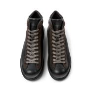 Picture of CAMPER MEN'S PELOTAS ARIEL LEATHER ANKLE BOOTS IN BLACK 3