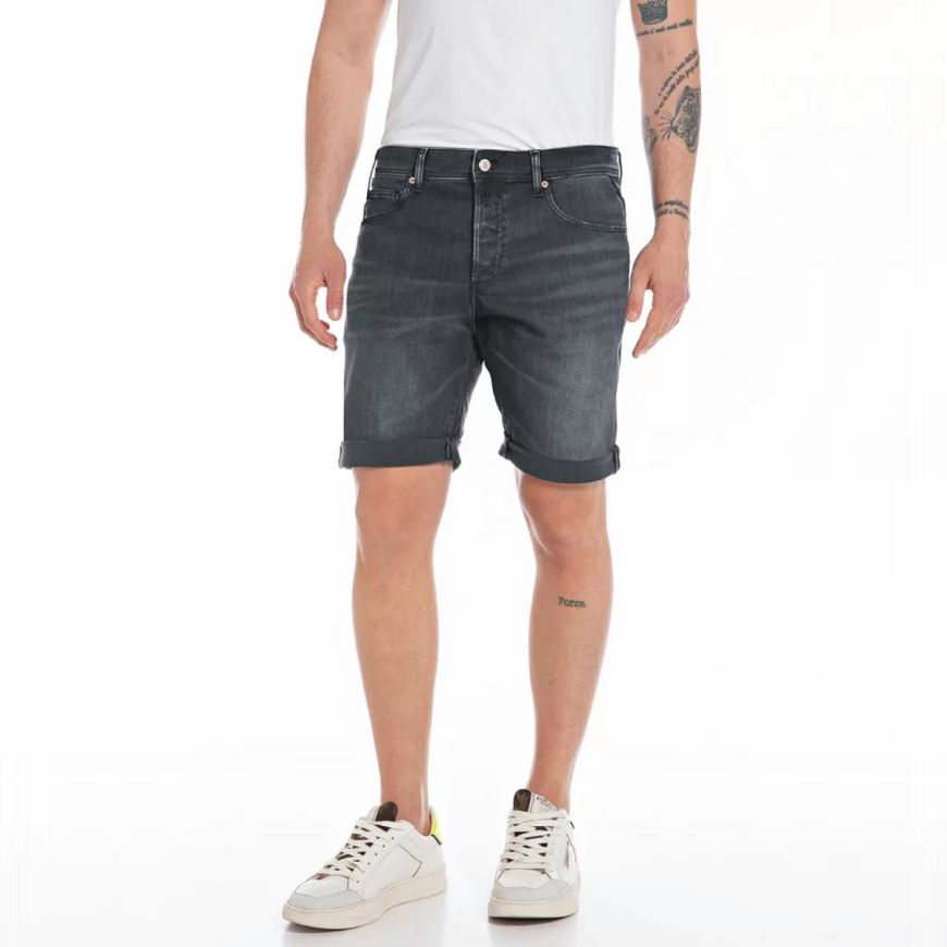 Снимка на REPLAY MEN'S RBJ.981 RBJ.981 TAPERED-FIT SHORTS 573 BIO IN BLACK