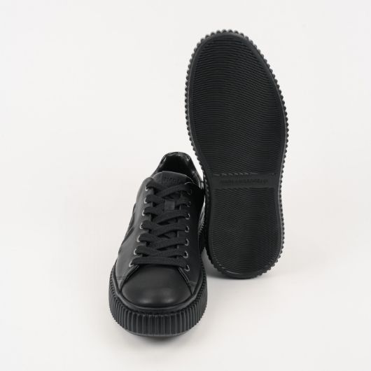 Show details for KARL LAGERFELD MEN'S KAPRIKA GEOMETRIKARL LOGO IN BLACK 3 - FanPoint Picture of KARL LAGERFELD MEN'S KAPRIKA GEOMETRIKARL LOGO IN BLACK 3