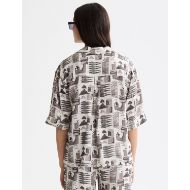 Снимка на SCOTCH&SODA WOMEN'S PRINTED SHORT SLEEVE FLUID SHIRT IN ART DEPT COLLAGE GREY SCALE 5