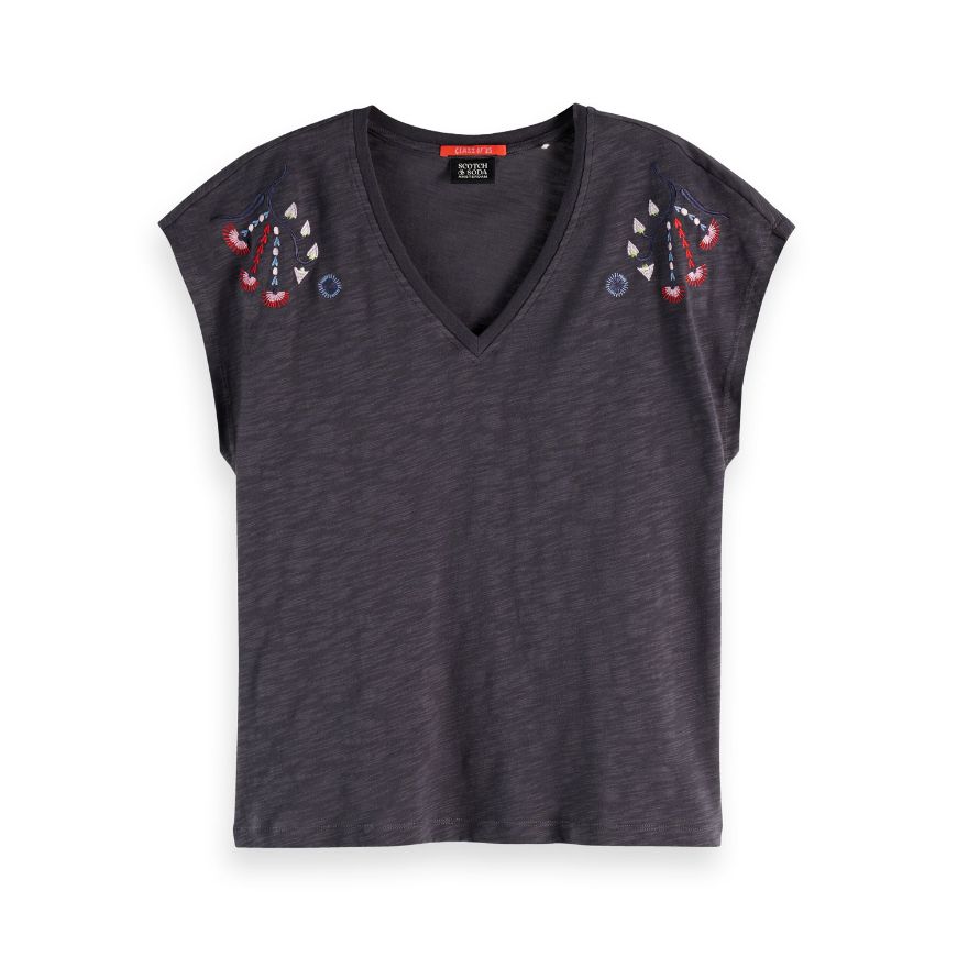 Снимка на SCOTCH&SODA WOMEN'S EMBROIDERED V-NECK T-SHIRT IN CHARCOAL ART