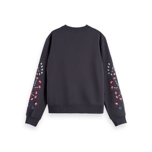 Показвай детайлите за SCOTCH&SODA WOMEN'S EMBROIDERED REGULAR FIT SWEATSHIRT IN CHARCOAL ART 2 - FanPoint Снимка на SCOTCH&SODA WOMEN'S EMBROIDERED REGULAR FIT SWEATSHIRT IN CHARCOAL ART 2
