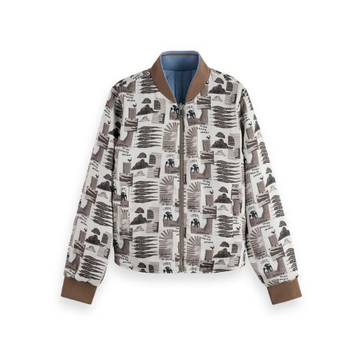 Показвай детайлите за SCOTCH&SODA WOMEN'S REVERSIBLE PRINTED AND QUILTED BOMBER IN ART DEPT COLLAGE GREY SCALE 1 - FanPoint Снимка на SCOTCH&SODA WOMEN'S REVERSIBLE PRINTED AND QUILTED BOMBER IN ART DEPT COLLAGE GREY SCALE 1
